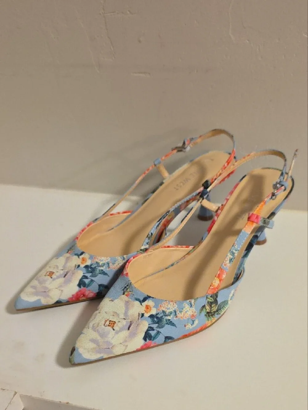 Nine West Blue Floral Pointed Slingback Flats